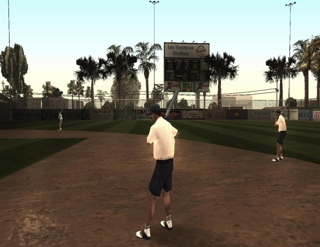 Тренировка на бейсбольном поле в LV	
