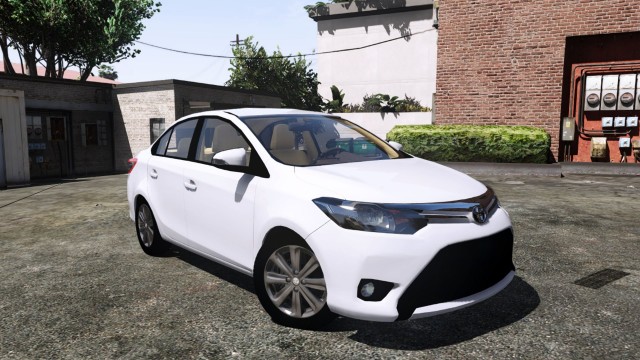 Toyota Yaris 2015 v1.0