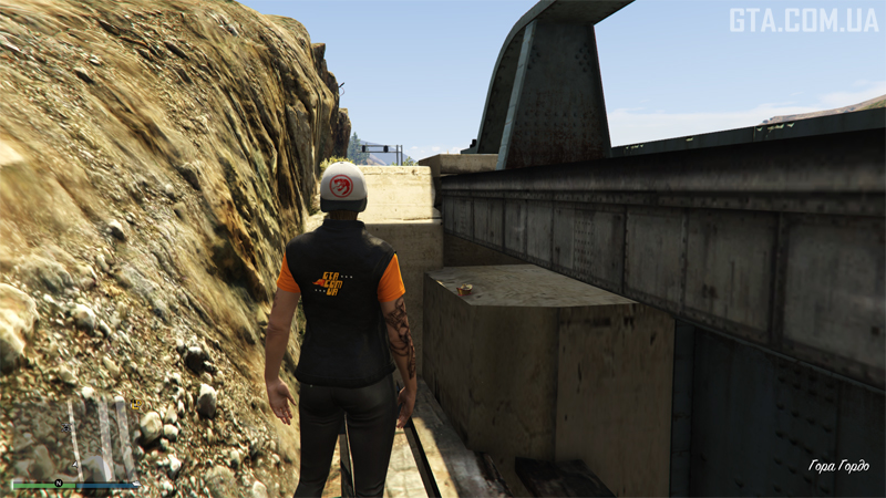 Ямб #32. На опорі залізничного моста під горою Гордо.