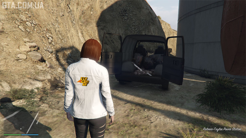 Clue #5, fifth possible location. A black Vapid Speedo van with a machete and blood-soaked trash bags at the industrial facilities south of the Palmer-Taylor Power Station.