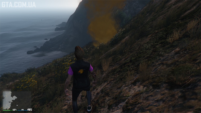 Третий фальшфейер вблизи.