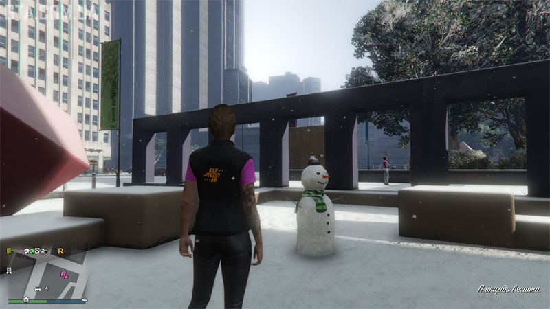 Снеговик #5. На площади Легиона.