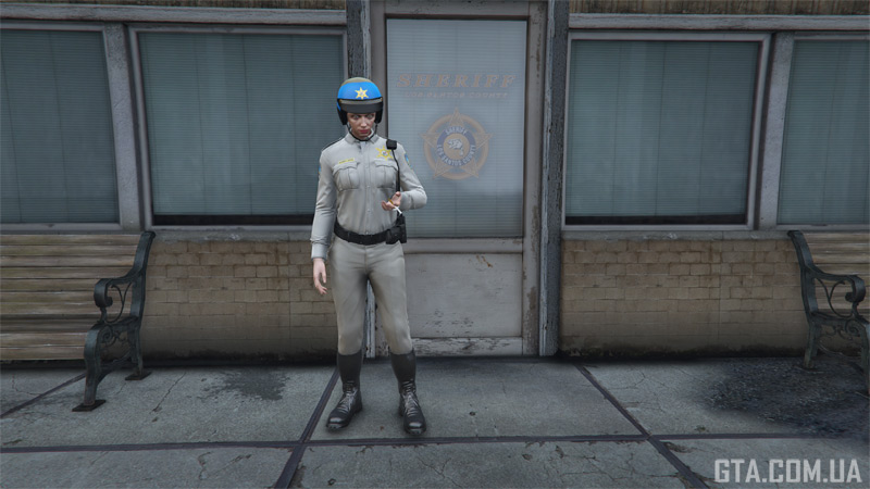 Патрульна поліція на перекурі.