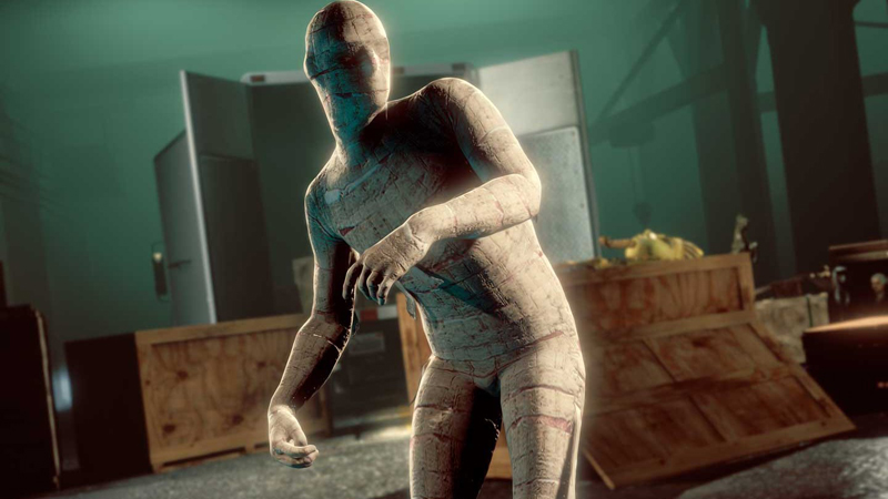 This rare mummy suit can be used not only to scare but also to surprise.