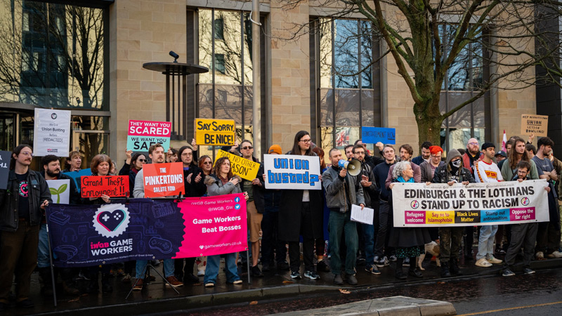 Сколько пасхалок узнаете?