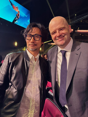 Хидэо Кодзима и Дэн Хаузер.