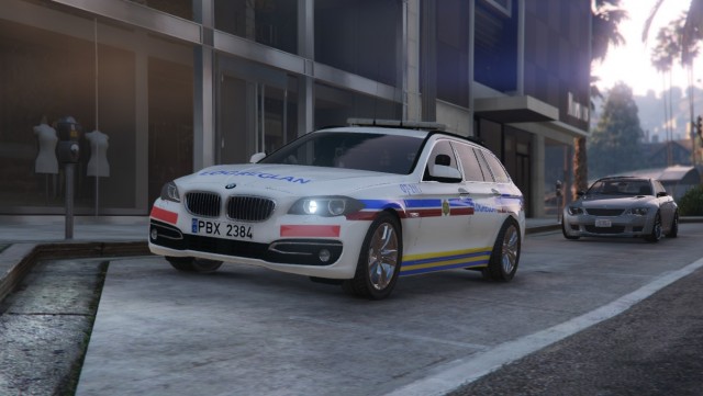BMW 5-series "Iceland Police"