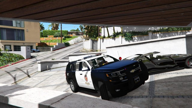 Chevrolet Tahoe 2015 LAPD (Unlocked) v1.0