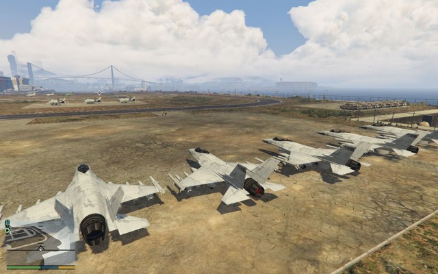 More Planes, Helicopters and Tanks at the Airport v1.2