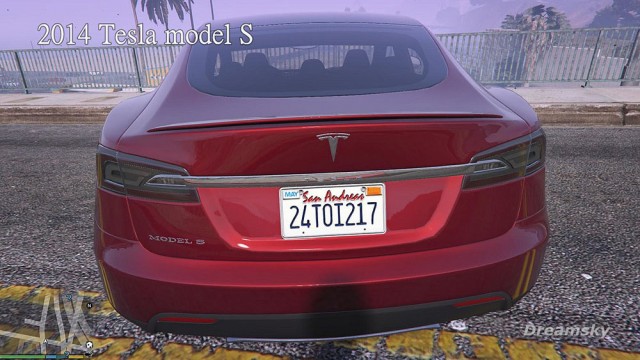 Tesla Model S 2014   